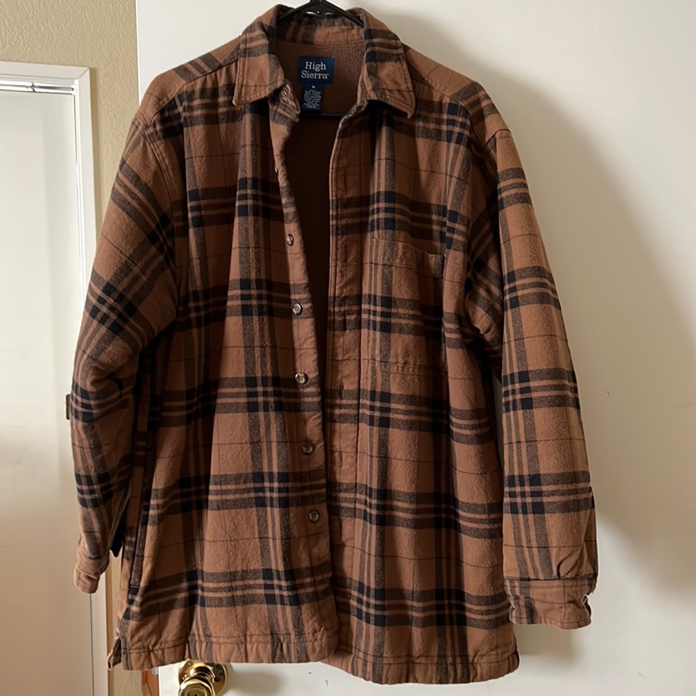 High Sierra Jacket in Size Medium